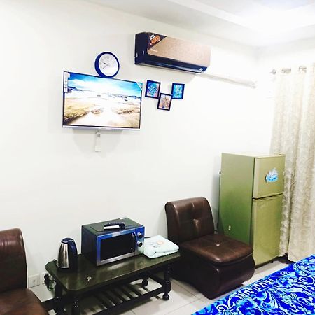 Crystal Comfort Studio Rawalpindi Dış mekan fotoğraf